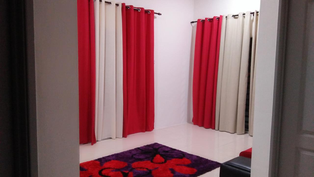 Maihomestay Seri Iskandar Exterior photo